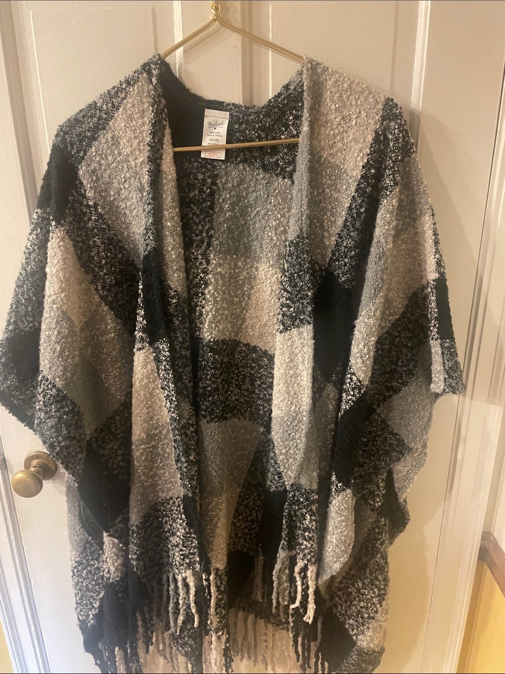 Woolrich Black and Cream Plaid Fringed Poncho/Ruana